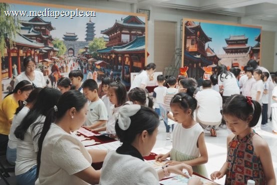 北京小学开展一二年级期末综合实践活动:动画情境润童心,趣味评价促成长