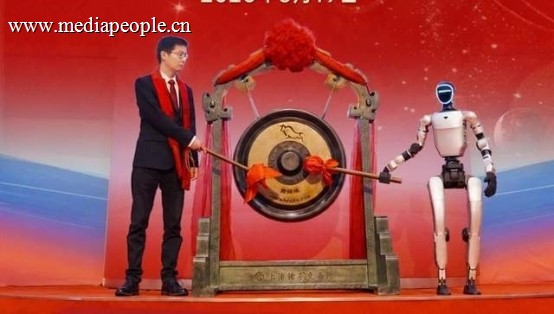 宇树科技，3天跌了1000亿