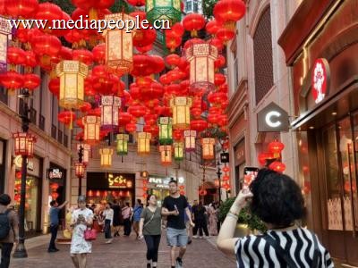 特写：感受国庆假期的香港温度